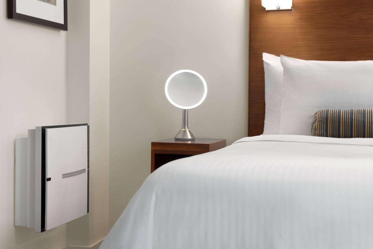 The Beekman Tower Hotel 4*